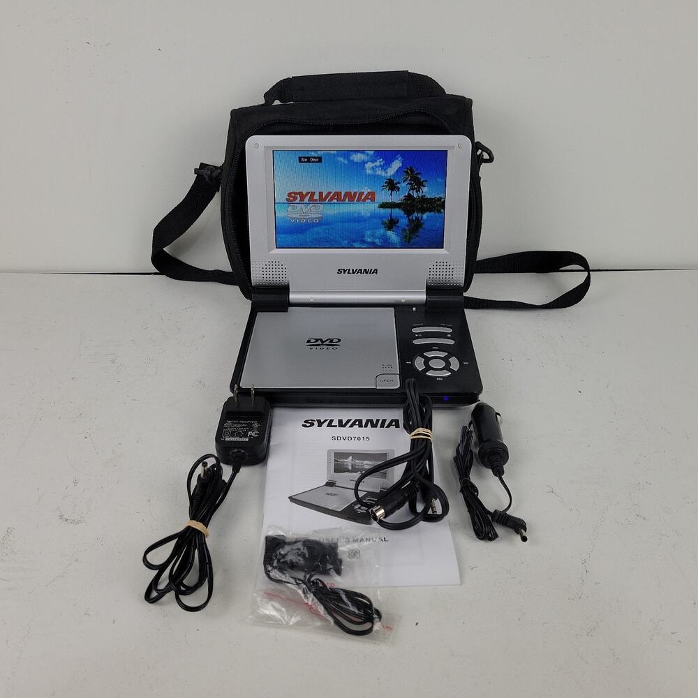 Sylvania SDVD7015 Portable DVD Player 7" Screen